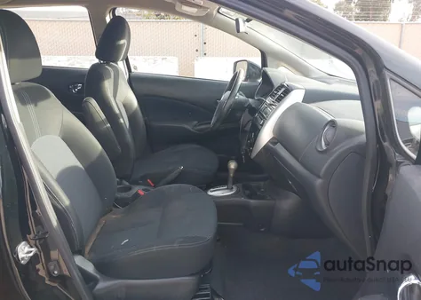 2015 Nissan Versa Note S (Sr)/S Plus/Sl/Sr/Sv z USA, uszkodzony, nr VIN 3N1CE2CP1FL381553